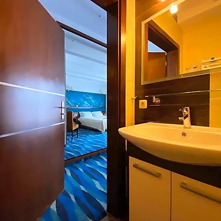 Zlota Hotel